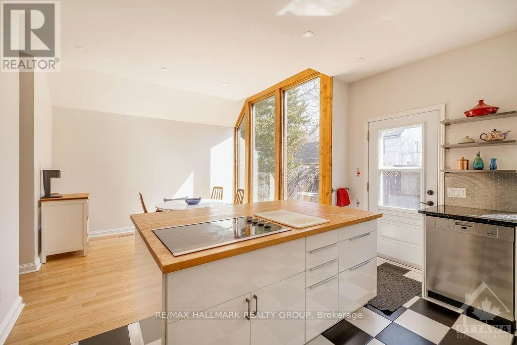 252 Daly Avenue, Ottawa, ON, K1N 6G5 - 6