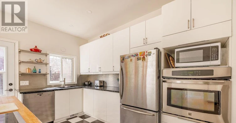 252 Daly Avenue, Ottawa, ON, K1N 6G5 - 3