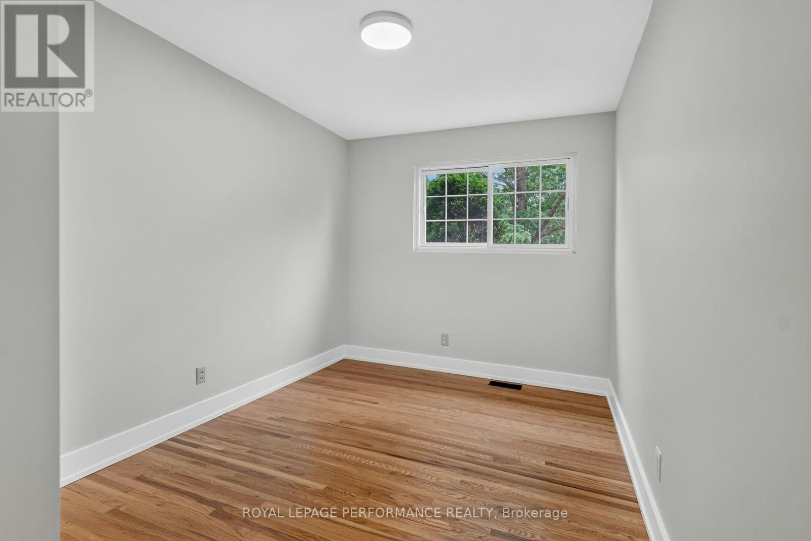 2337 Samuel Drive, Ottawa, ON, K1G 3C3 - 29