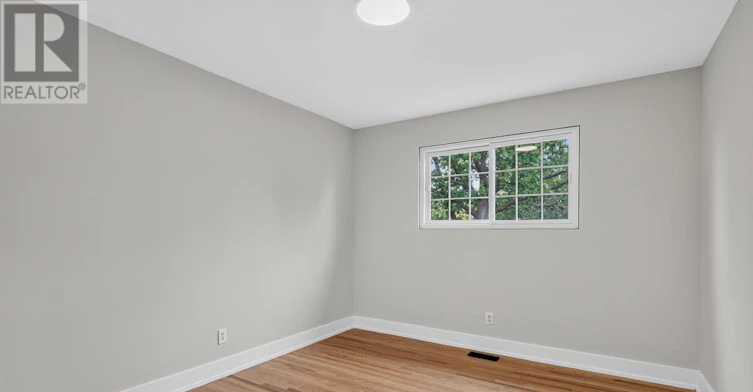 2337 Samuel Drive, Ottawa, ON, K1G 3C3 - 23