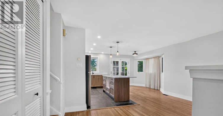 2337 Samuel Drive, Ottawa, ON, K1G 3C3 - 8