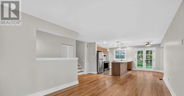 2337 Samuel Drive, Ottawa, ON, K1G 3C3 - 9