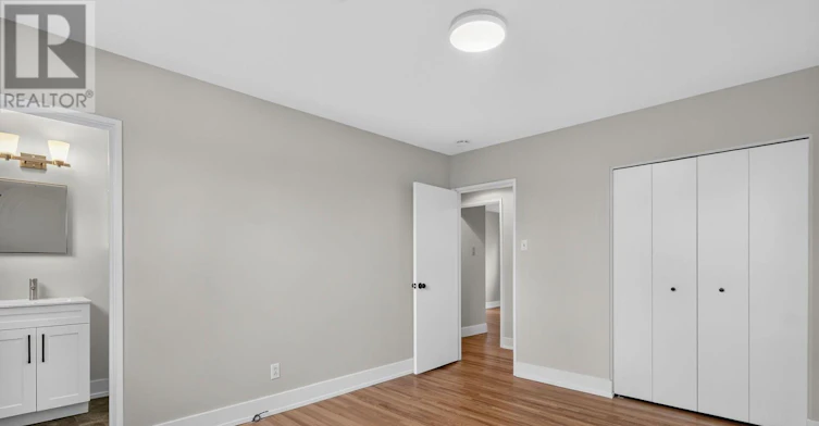 2337 Samuel Drive, Ottawa, ON, K1G 3C3 - 33