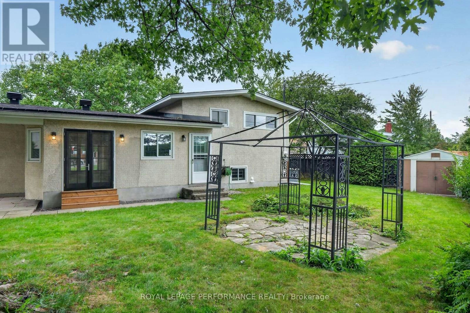 2337 Samuel Drive, Ottawa, ON, K1G 3C3 - 49