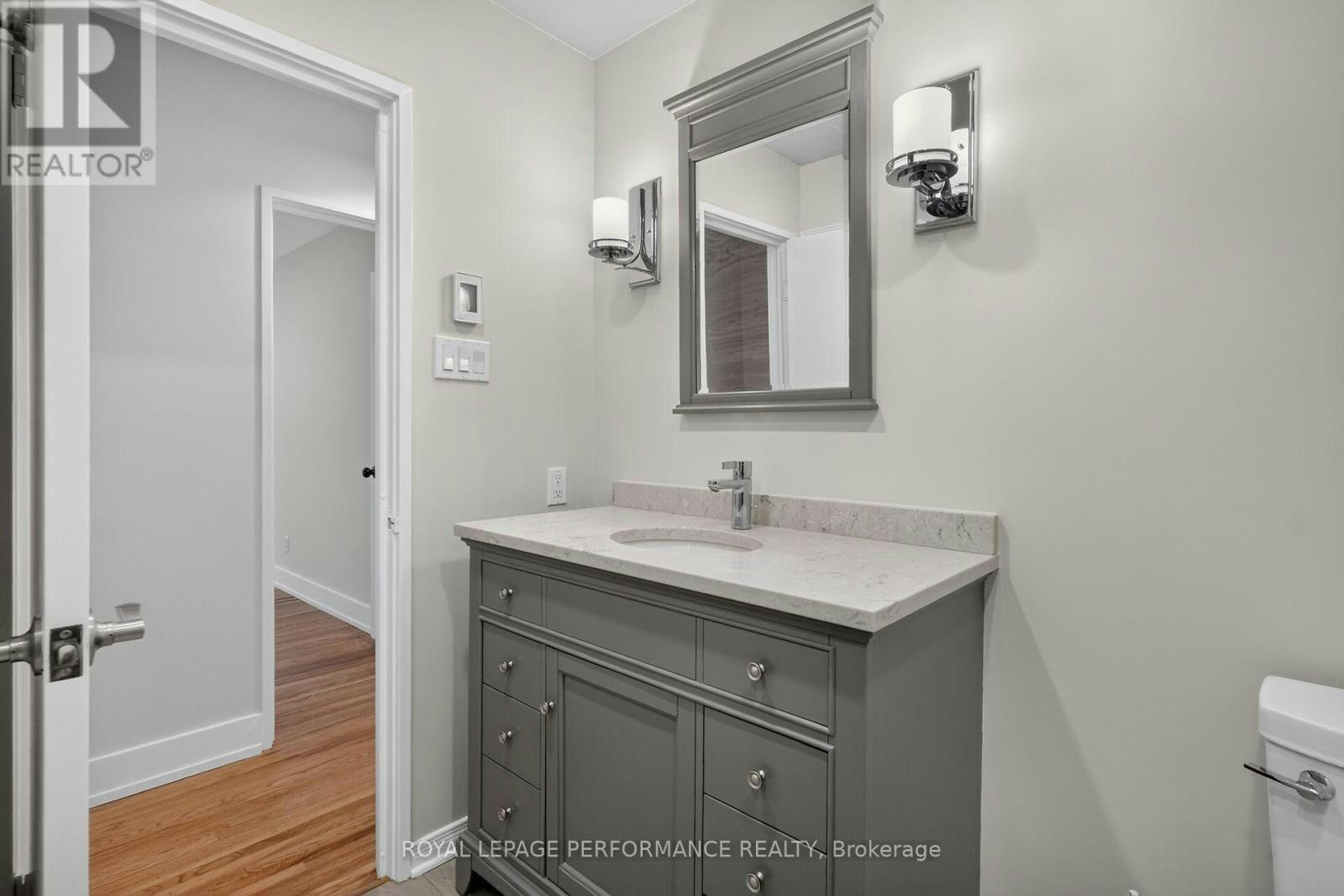 2337 Samuel Drive, Ottawa, ON, K1G 3C3 - 25