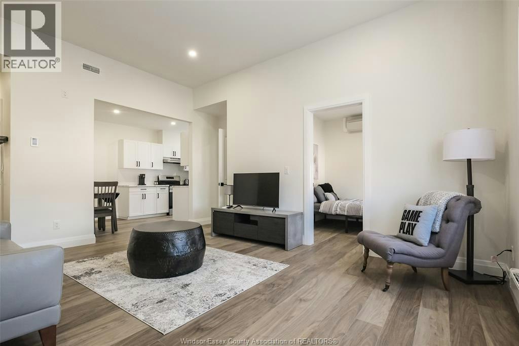1-1231 University Avenue, Windsor, ON, N9A 5T2 - 3