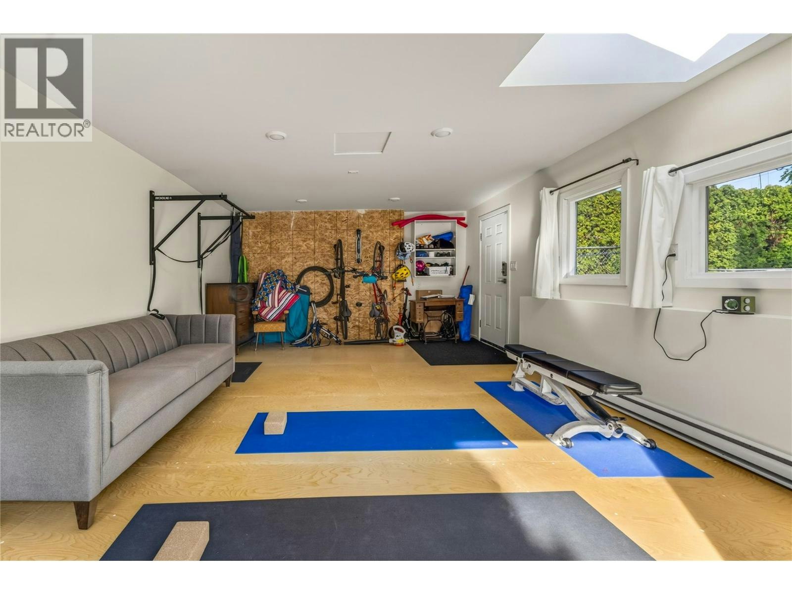 913 Moosejaw Street, Penticton, BC, V2A 5T5 - 32