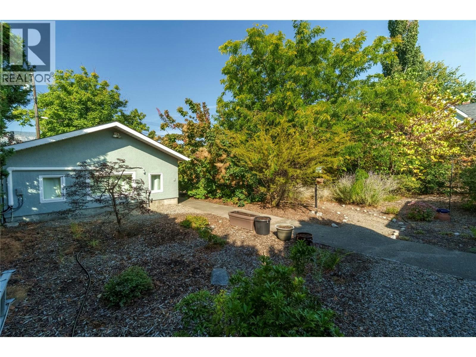 913 Moosejaw Street, Penticton, BC, V2A 5T5 - 39