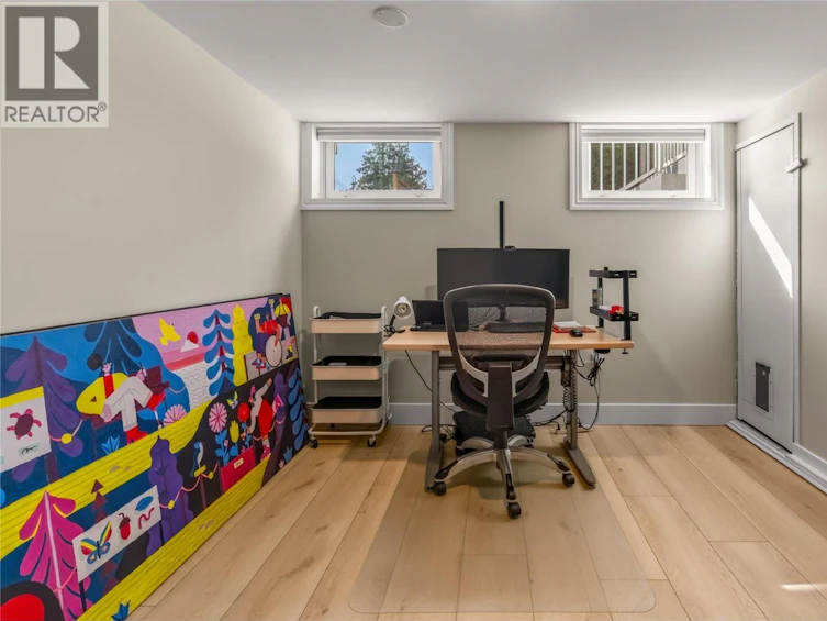 913 Moosejaw Street, Penticton, BC, V2A 5T5 - 33