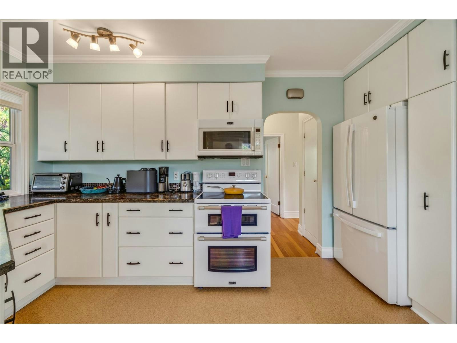 913 Moosejaw Street, Penticton, BC, V2A 5T5 - 6