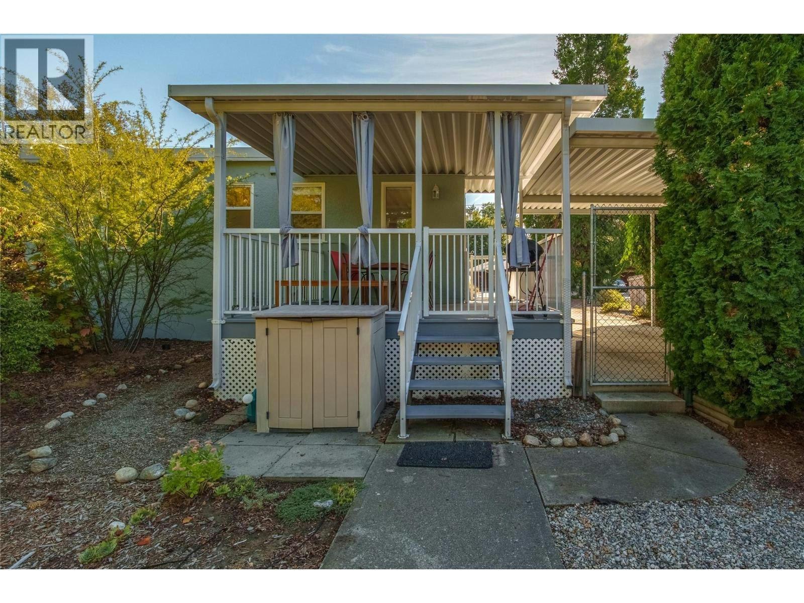 913 Moosejaw Street, Penticton, BC, V2A 5T5 - 30
