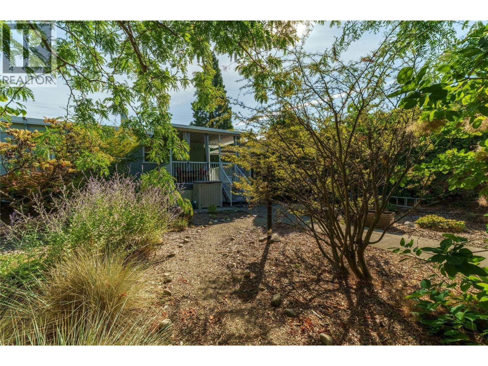 913 Moosejaw Street, Penticton, BC, V2A 5T5 - 35
