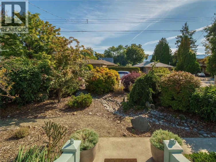 913 Moosejaw Street, Penticton, BC, V2A 5T5 - 18