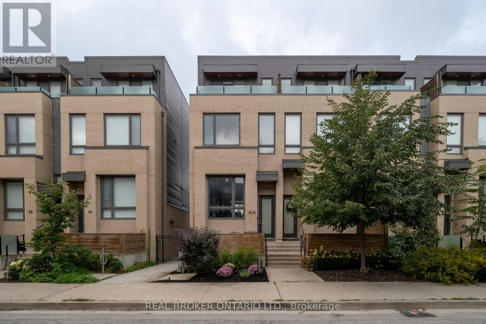 62A Perth Avenue, Toronto, ON, M6R 2C1