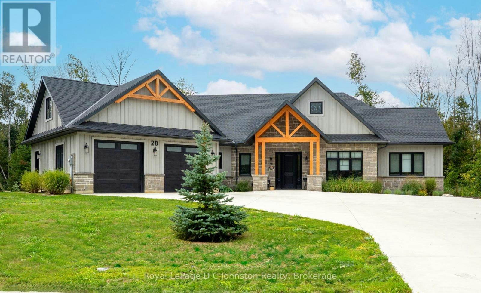 28 Lakeside Woods Crescent, Saugeen Shores, ON, N0H 2C6