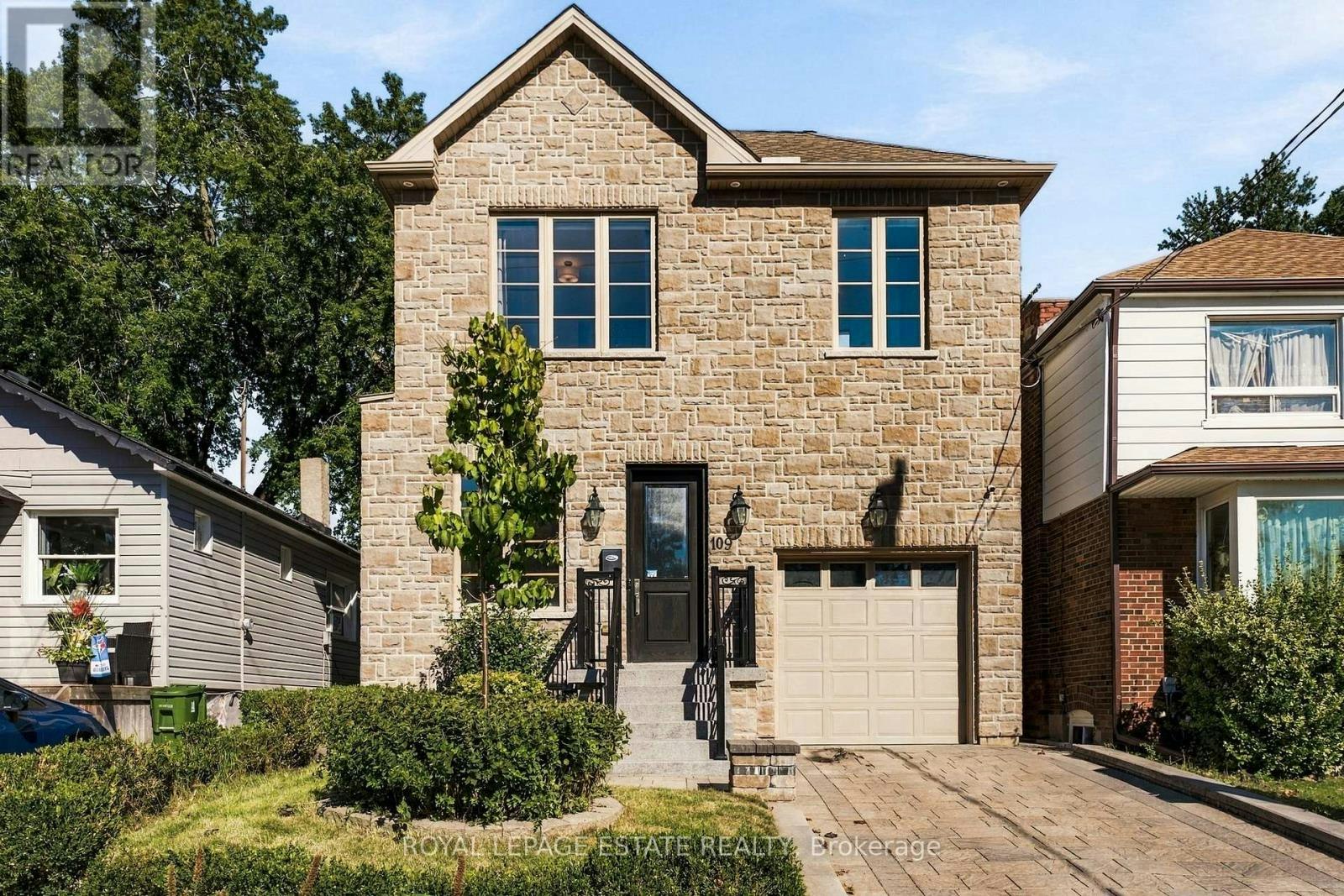 109 Lillington Avenue, Toronto, ON, M1N 3K6