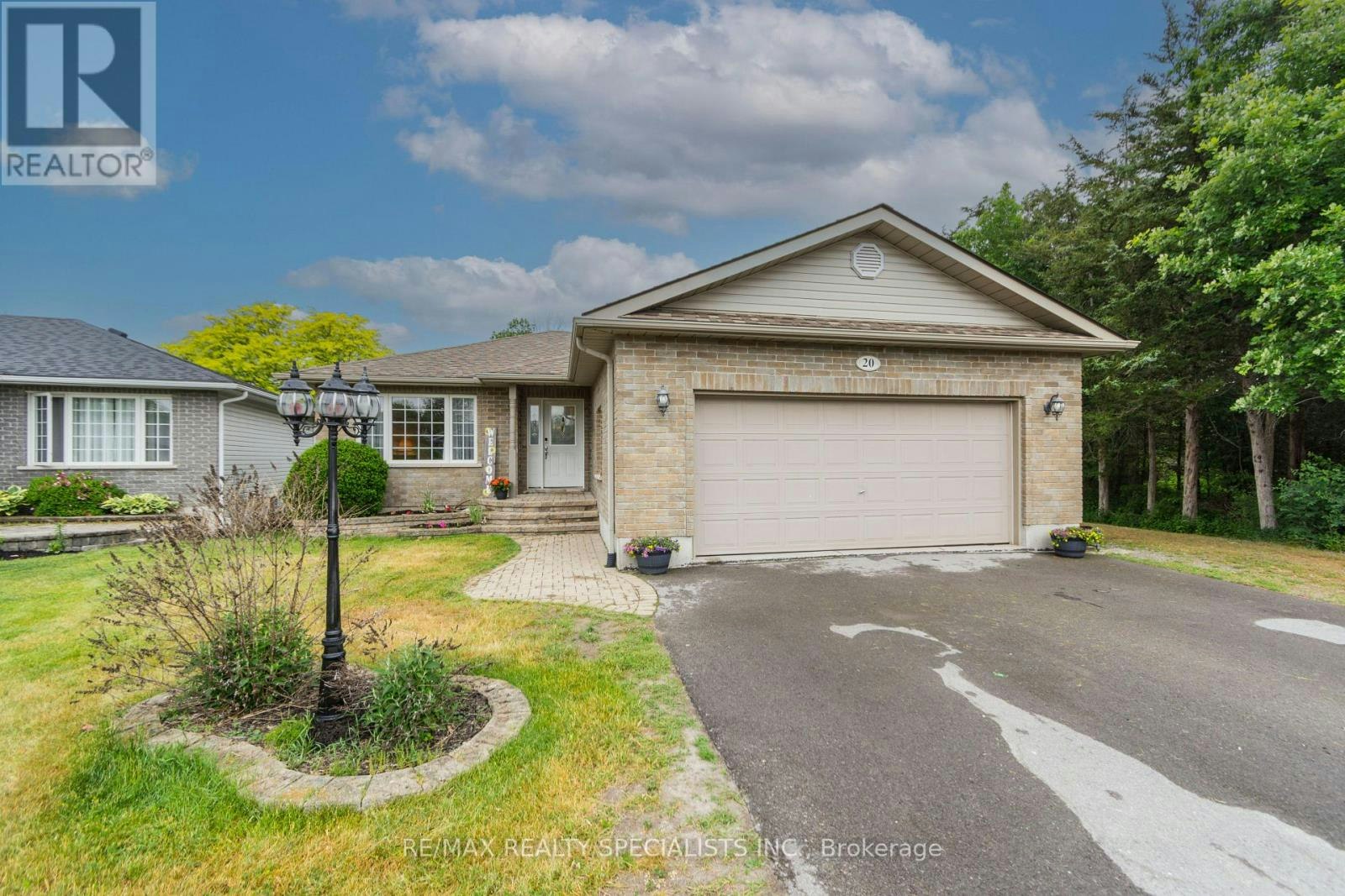 20 Stonegate Crescent, Quinte West, ON, K0K 2C0