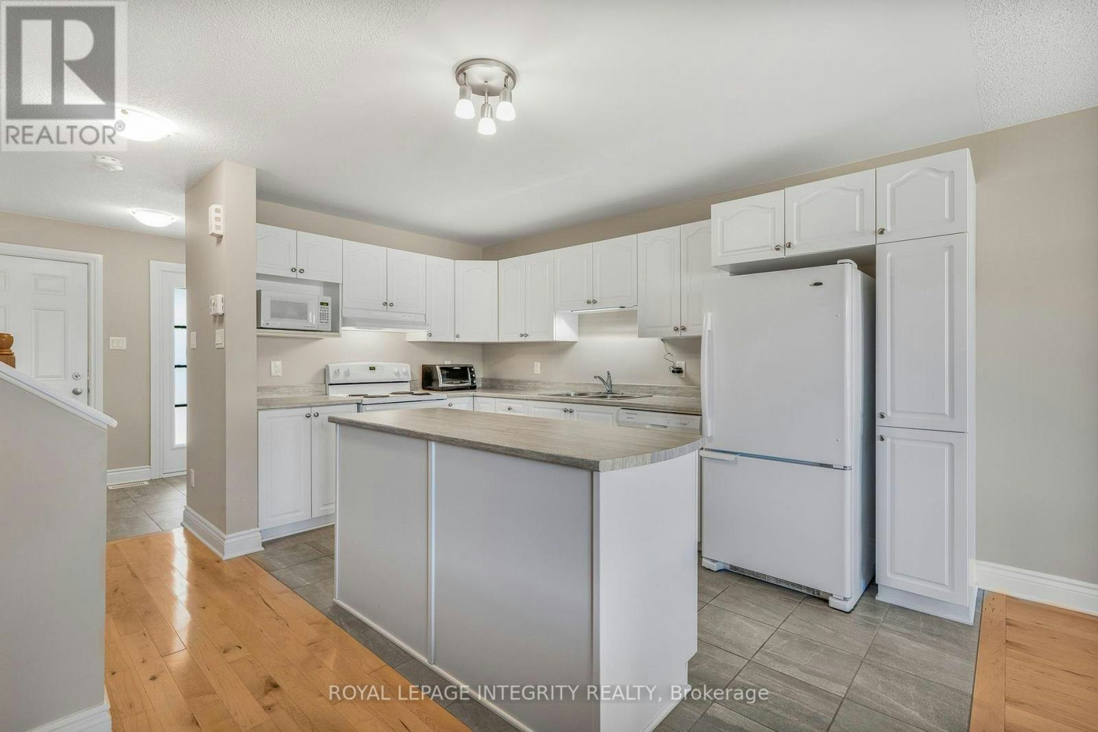 1132 Docteur Corbeil Boulevard, Clarence-Rockland, ON, K4K 0G9 - 8