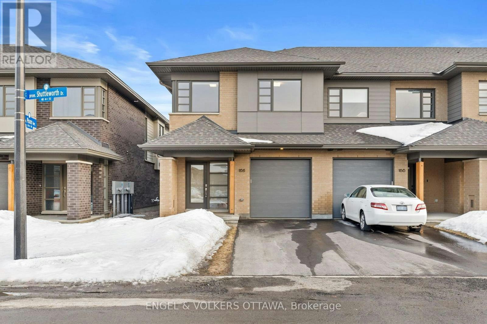 168 Shuttleworth Drive, Ottawa, ON, K1T 0S8