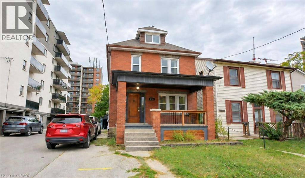 230 Duke Street, Hamilton, ON, L8P 1Y3