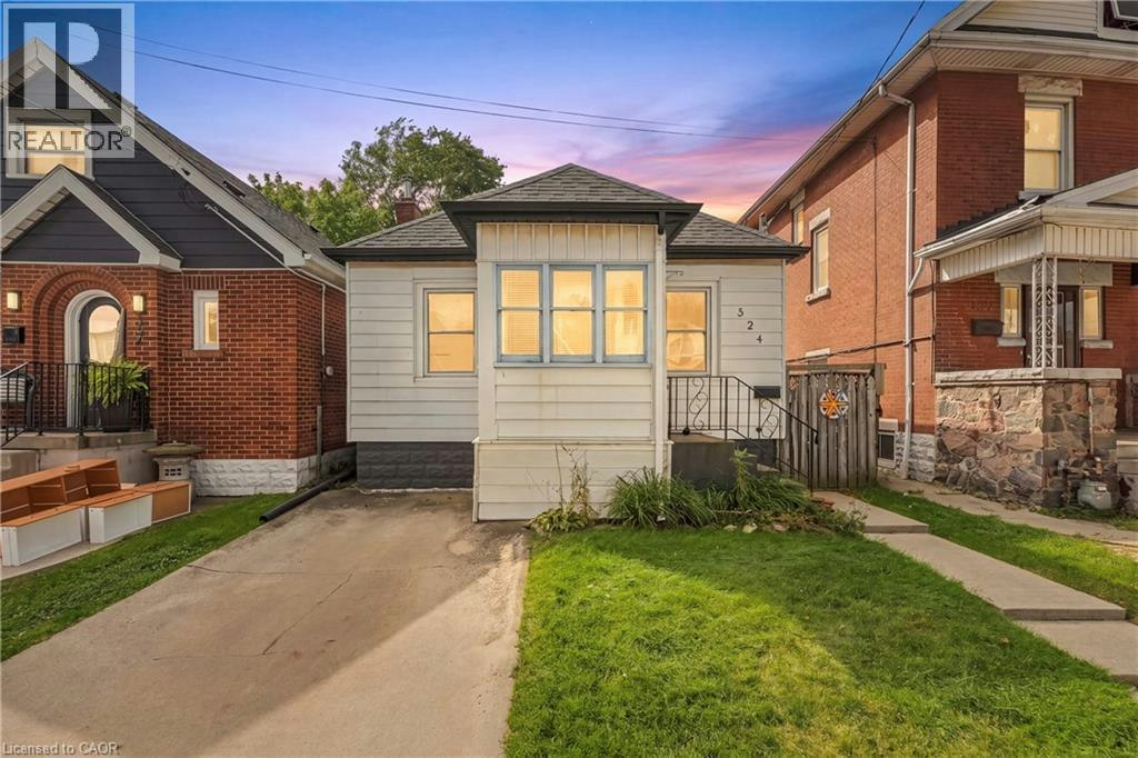 524 Roxborough Avenue, Hamilton, ON, L8H 1R4