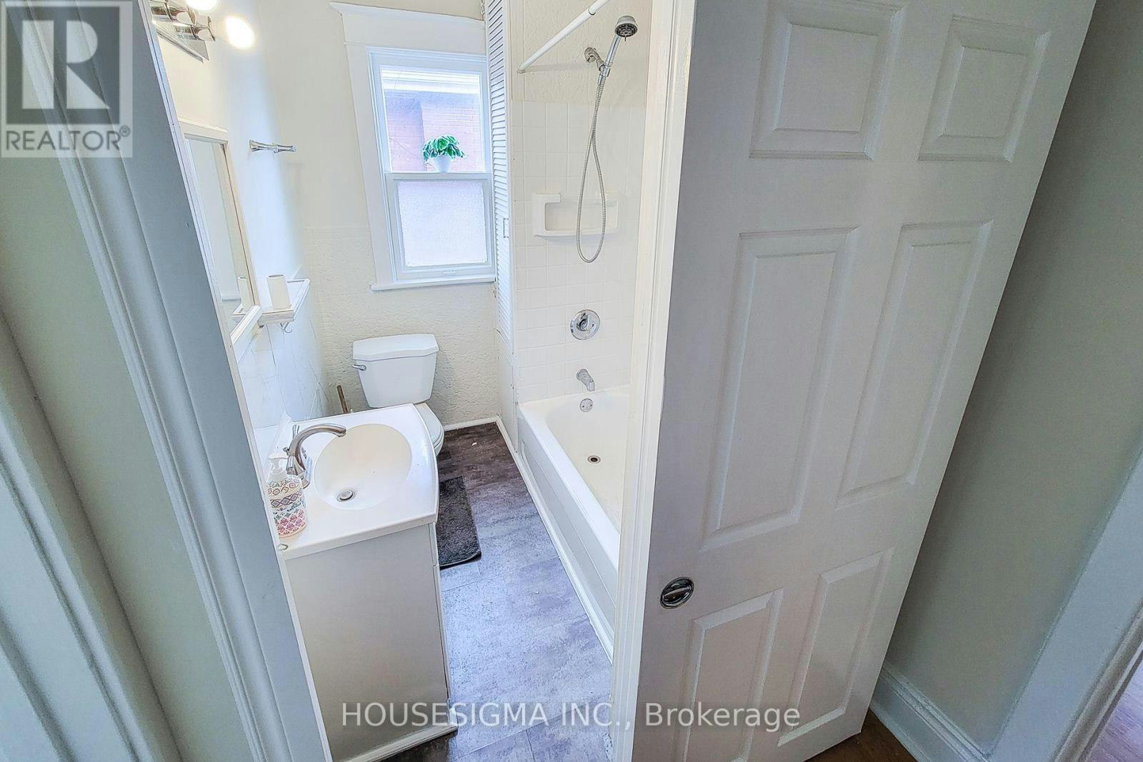 2-46 Ottawa Street S, Hamilton, ON, L8K 2E1 - 13