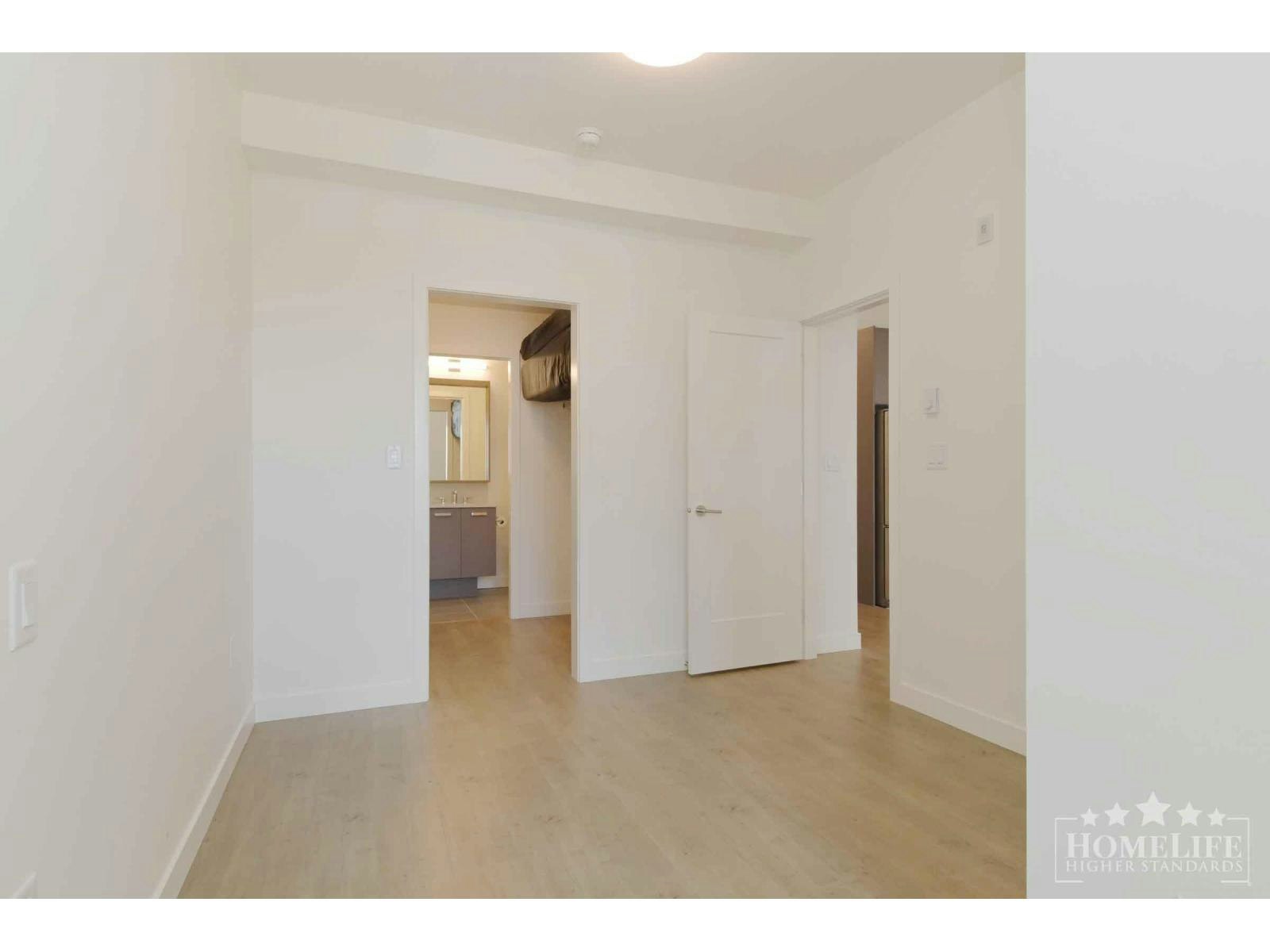 319-13760 75a Avenue, Surrey, BC, V3W 3W5 - 12