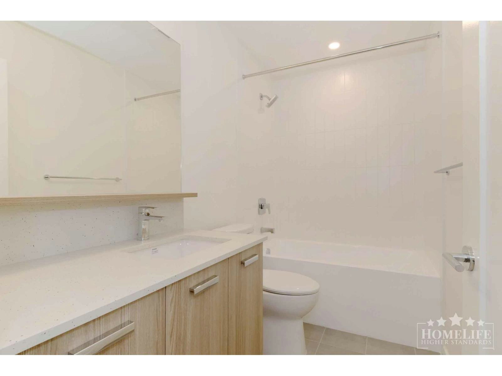 319-13760 75a Avenue, Surrey, BC, V3W 3W5 - 16