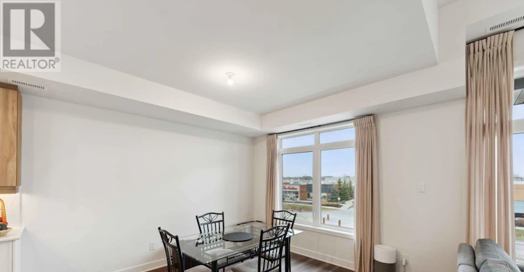 D-4793 Bank Street, Ottawa, ON, K1T 3W7 - 8