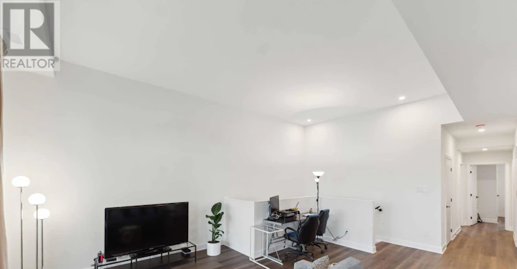 D-4793 Bank Street, Ottawa, ON, K1T 3W7 - 13