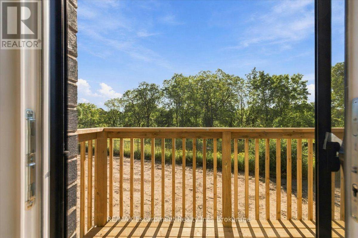 108 Valley Trail Place, Hamilton, ON, L8B 2A2 - 17