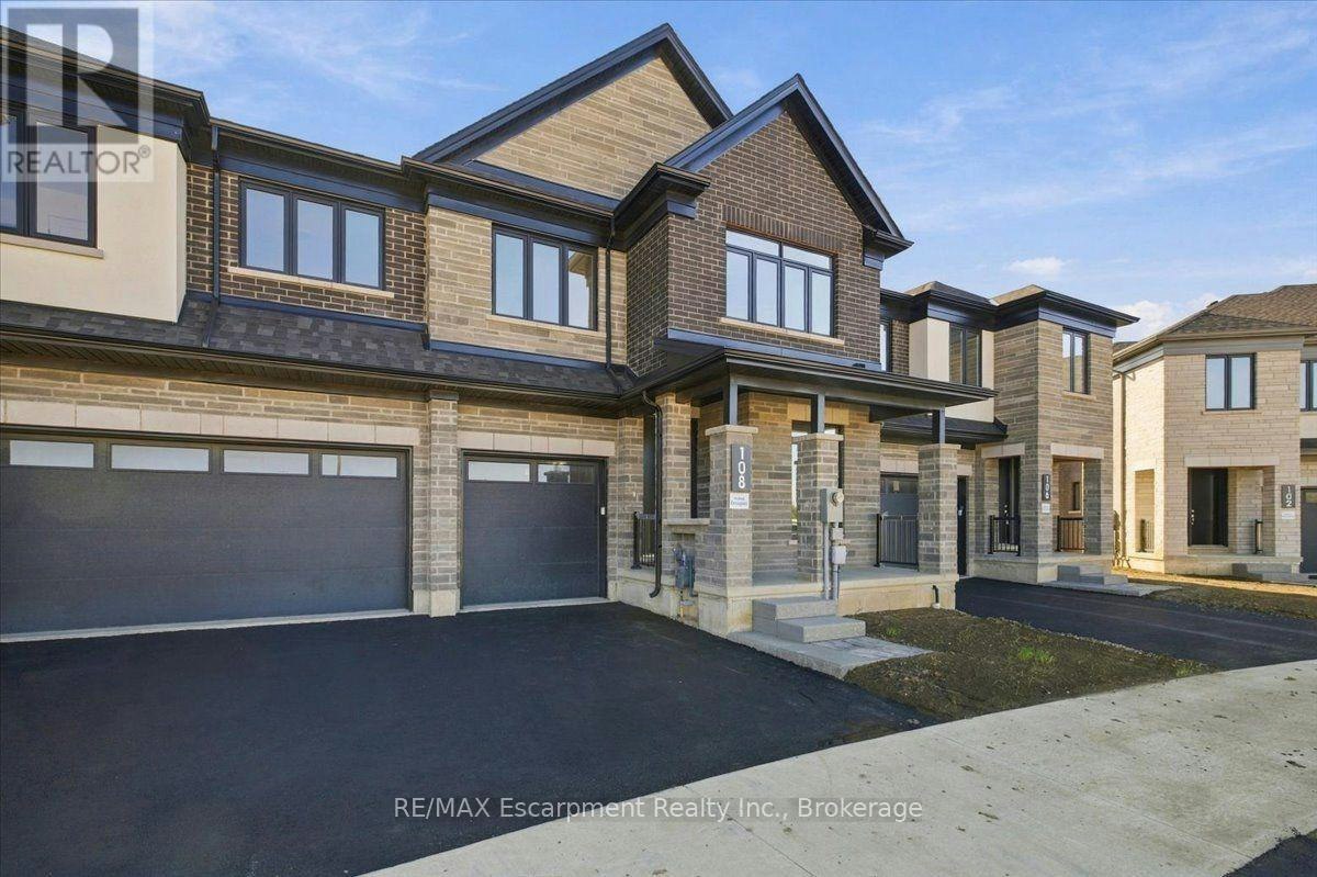 108 Valley Trail Place, Hamilton, ON, L8B 2A2 - 3