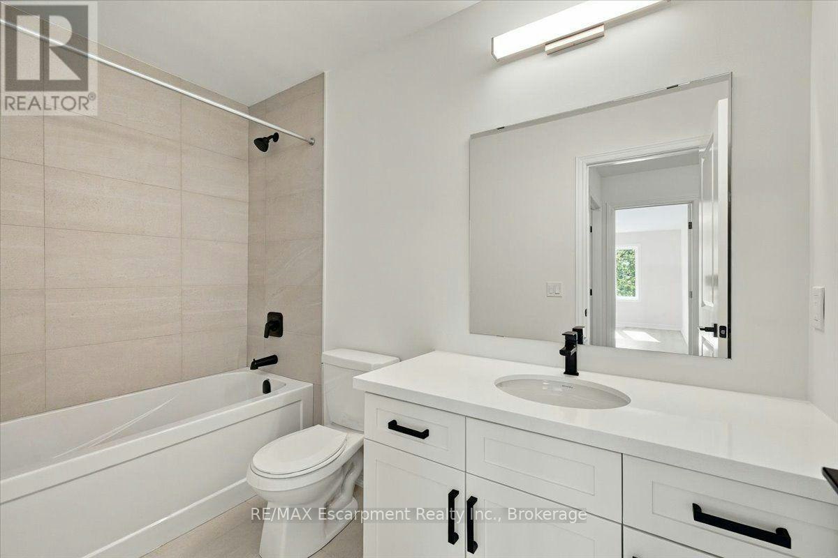 108 Valley Trail Place, Hamilton, ON, L8B 2A2 - 32