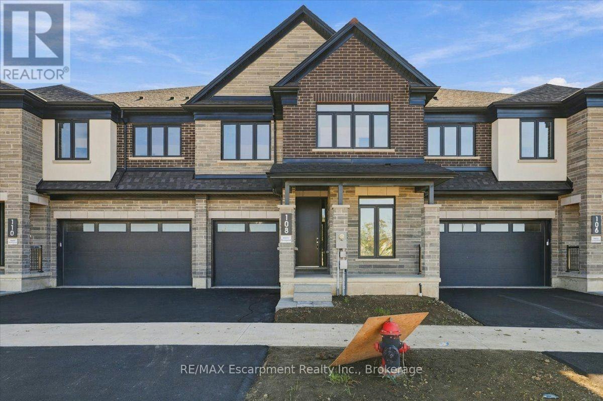 108 Valley Trail Place, Hamilton, ON, L8B 2A2