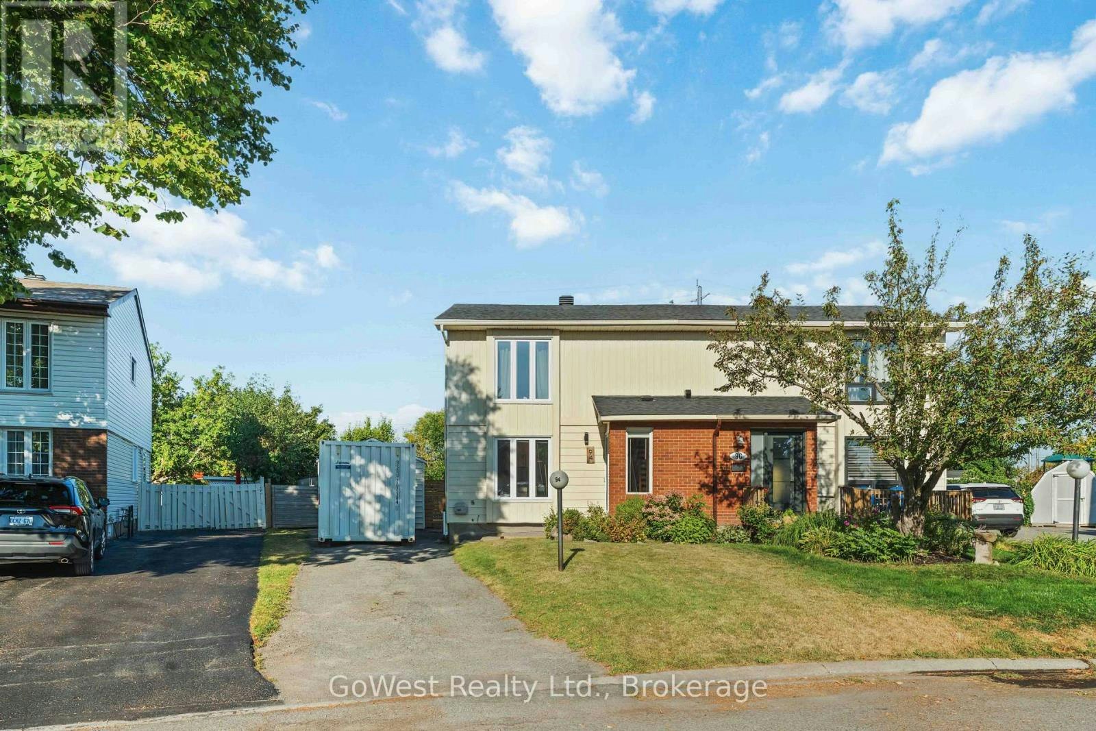 94 Fieldgate Drive, Ottawa, ON, K2J 1T9
