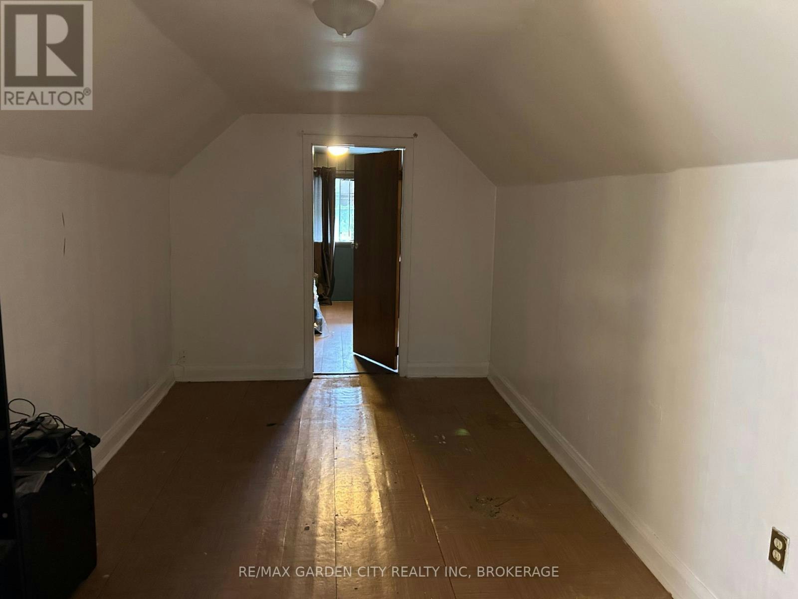 182 York Street, St. Catharines, ON, L2R 6G2 - 12