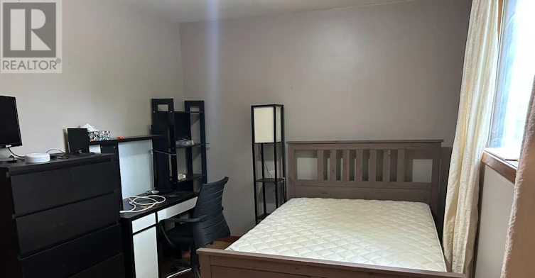 182 York Street, St. Catharines, ON, L2R 6G2 - 10