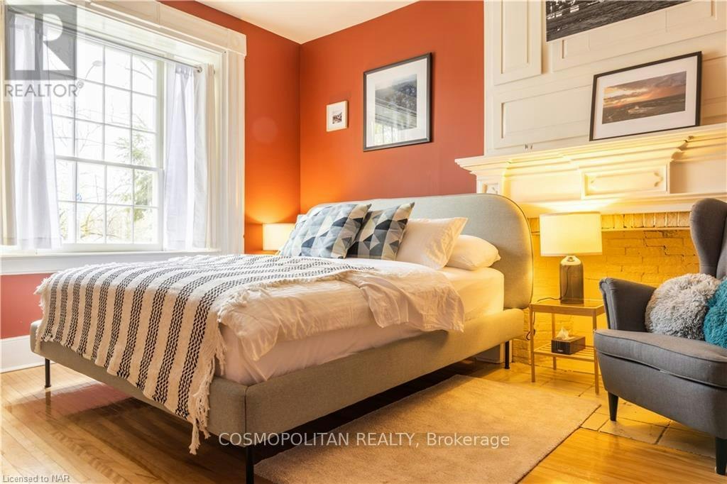 SECOND BEDROOM-3800 Bridgewater Street, Niagara Falls, ON, L2G 6H4 - 5