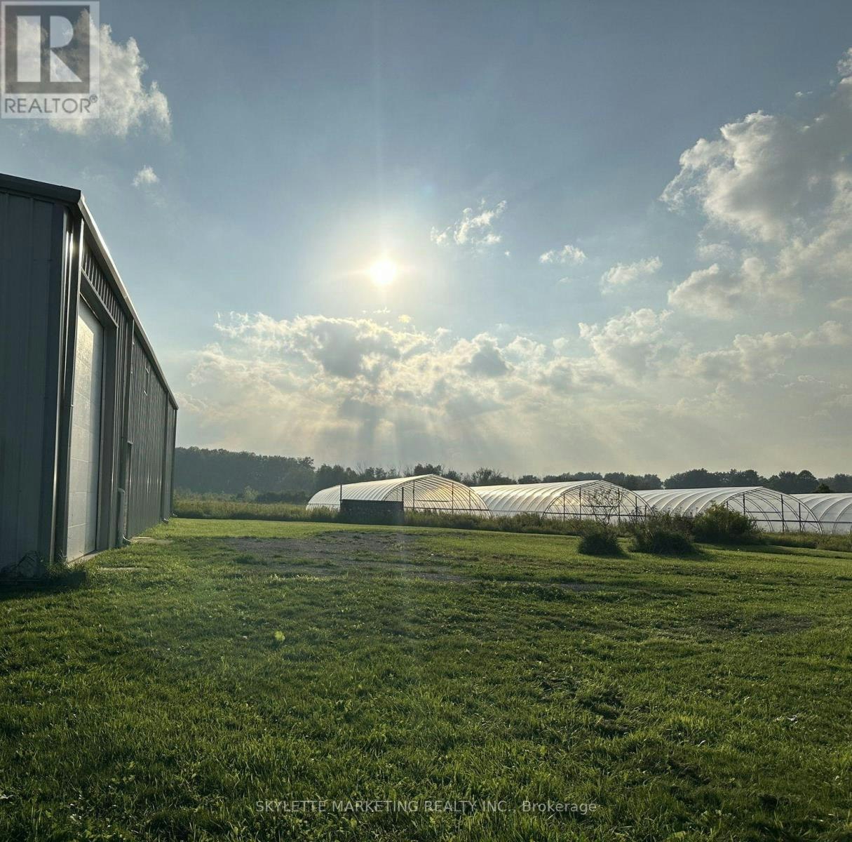 22334 Woodbine Avenue, East Gwillimbury, ON, L0G 1R0 - 3