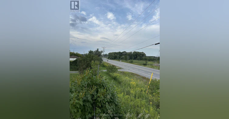 22334 Woodbine Avenue, East Gwillimbury, ON, L0G 1R0 - 5