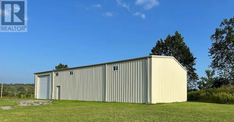 22334 Woodbine Avenue, East Gwillimbury, ON, L0G 1R0 - 2