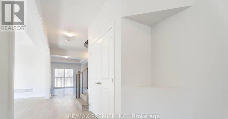 MAIN FLOOR-1038 Hardy Way, Innisfil, ON, L0L 1W0 - 4