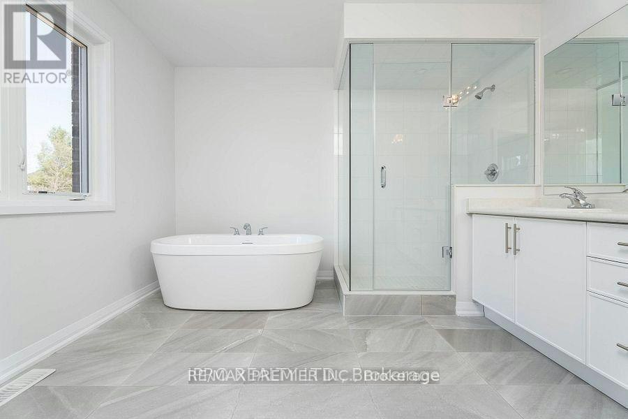MAIN FLOOR-1038 Hardy Way, Innisfil, ON, L0L 1W0 - 16