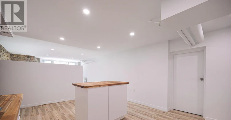LOWER 1-178 High Park Avenue, Toronto, ON, M6P 2S4 - 5