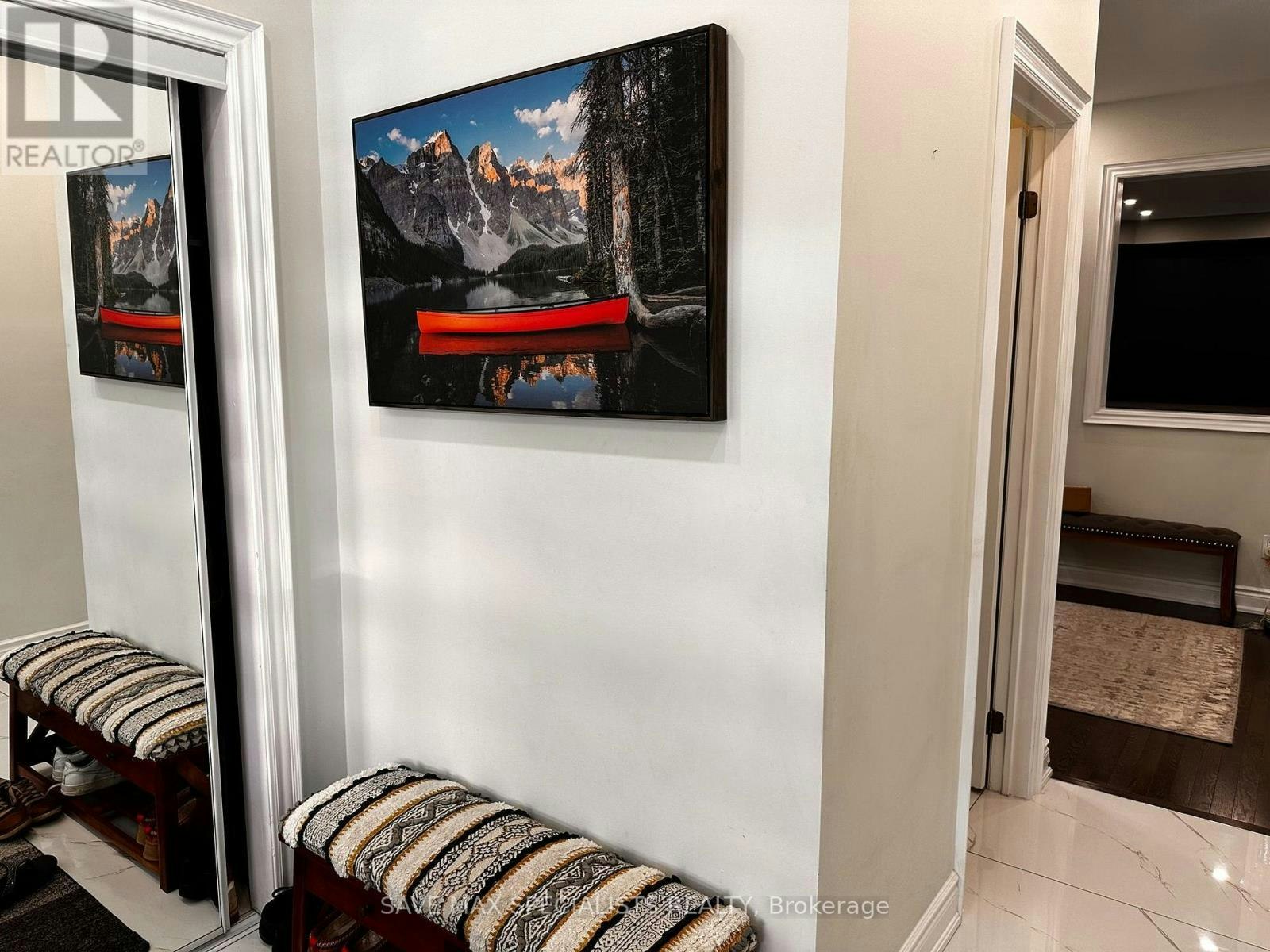 MAIN-7538 Saint Barbara Boulevard, Mississauga, ON, L5W 0B6 - 4