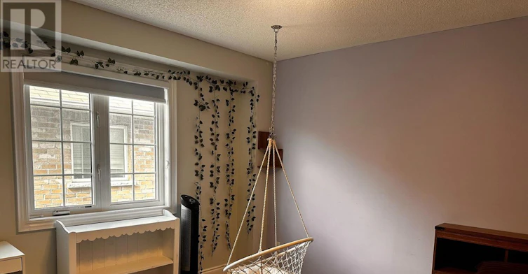 MAIN-7538 Saint Barbara Boulevard, Mississauga, ON, L5W 0B6 - 24