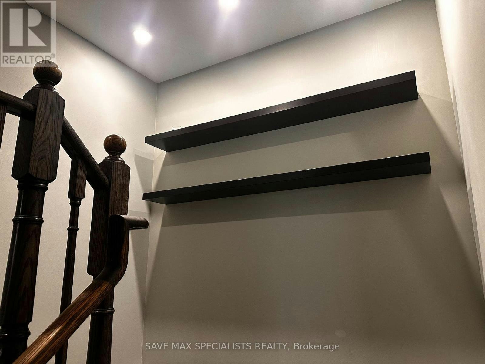 MAIN-7538 Saint Barbara Boulevard, Mississauga, ON, L5W 0B6 - 15