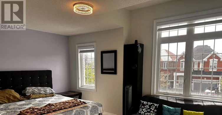 MAIN-7538 Saint Barbara Boulevard, Mississauga, ON, L5W 0B6 - 26