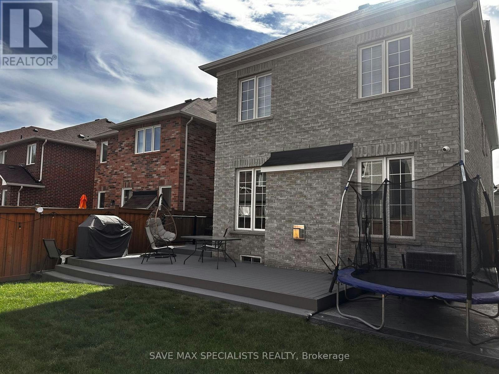 MAIN-7538 Saint Barbara Boulevard, Mississauga, ON, L5W 0B6 - 39
