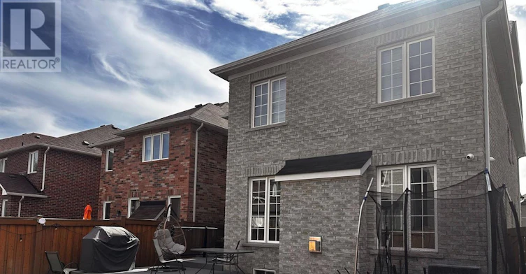 MAIN-7538 Saint Barbara Boulevard, Mississauga, ON, L5W 0B6 - 39